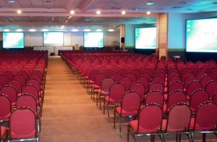 aluguel de projetores e telas de projeção para salão de eventos